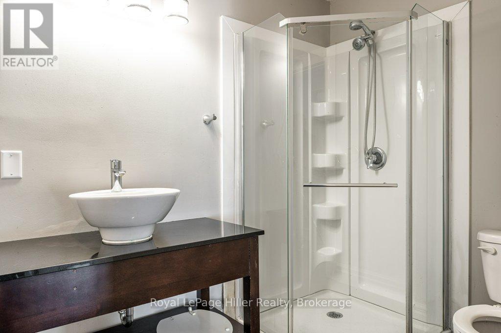 












112 HURON STREET

,
Stratford,




Ontario
N5A5S6

