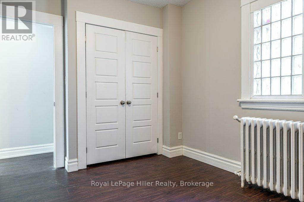 












112 HURON STREET

,
Stratford,




Ontario
N5A5S6

