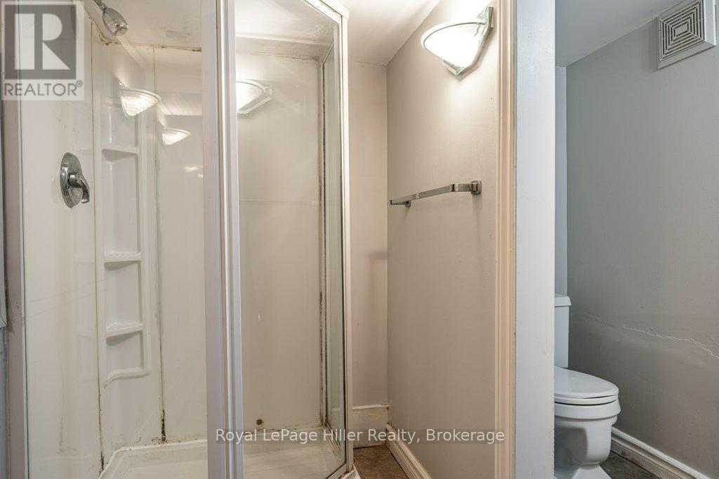 












112 HURON STREET

,
Stratford,




Ontario
N5A5S6

