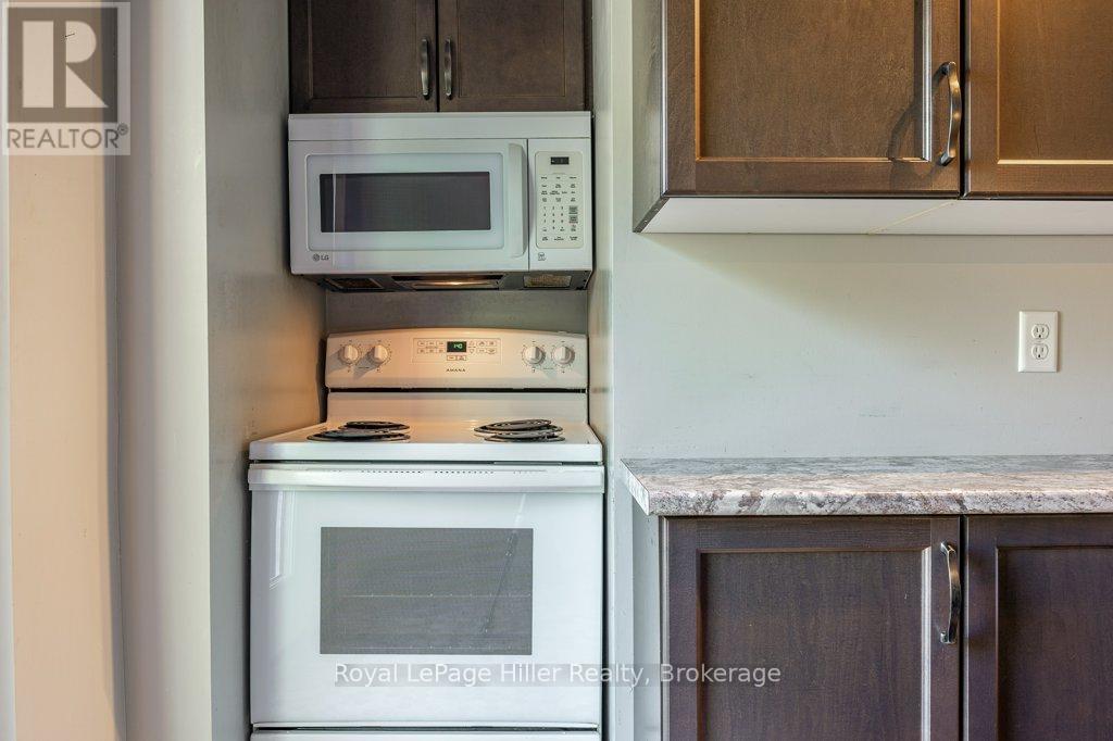 












112 HURON STREET

,
Stratford,




Ontario
N5A5S6

