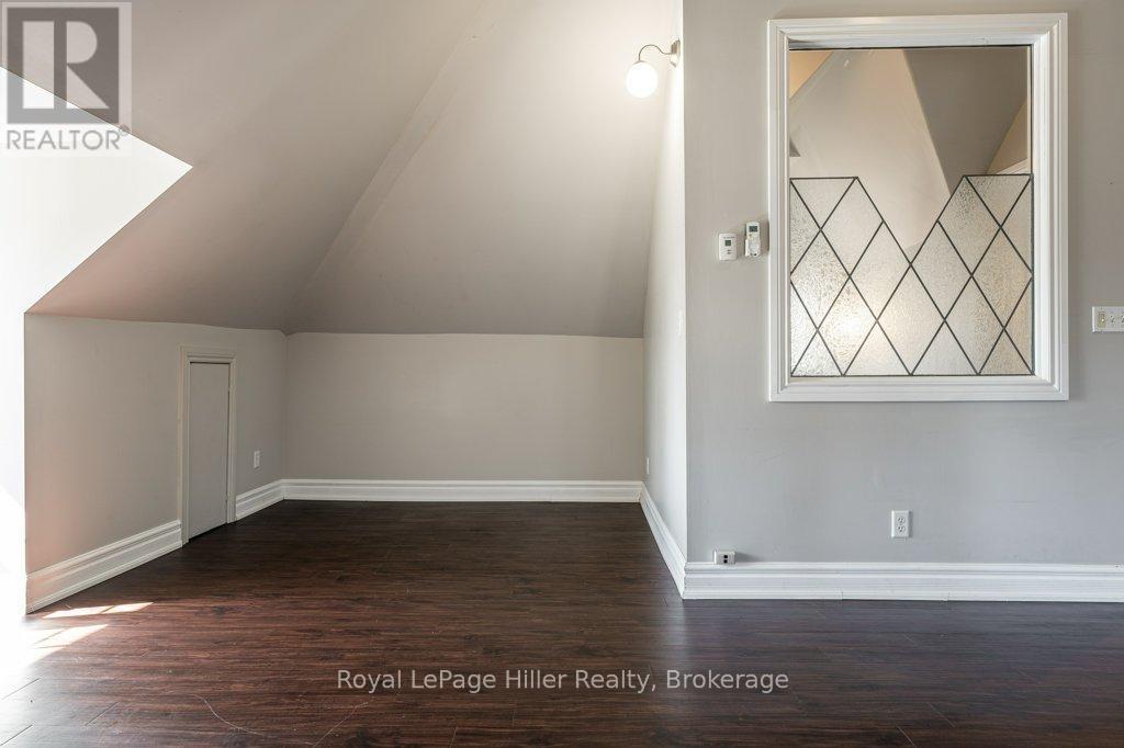 












112 HURON STREET

,
Stratford,




Ontario
N5A5S6

