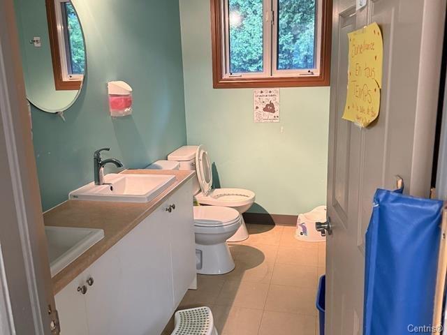 









179Z


Boul. Riel

,
Gatineau (Hull),




QC
J8Y5Y7

