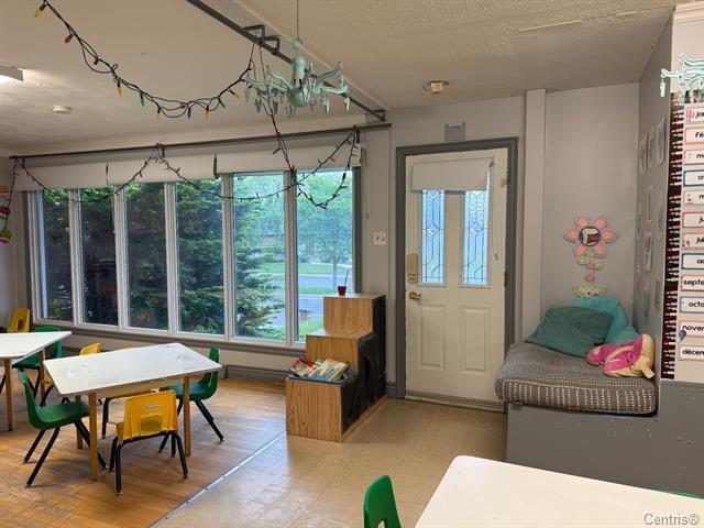 









179Z


Boul. Riel

,
Gatineau (Hull),




QC
J8Y5Y7

