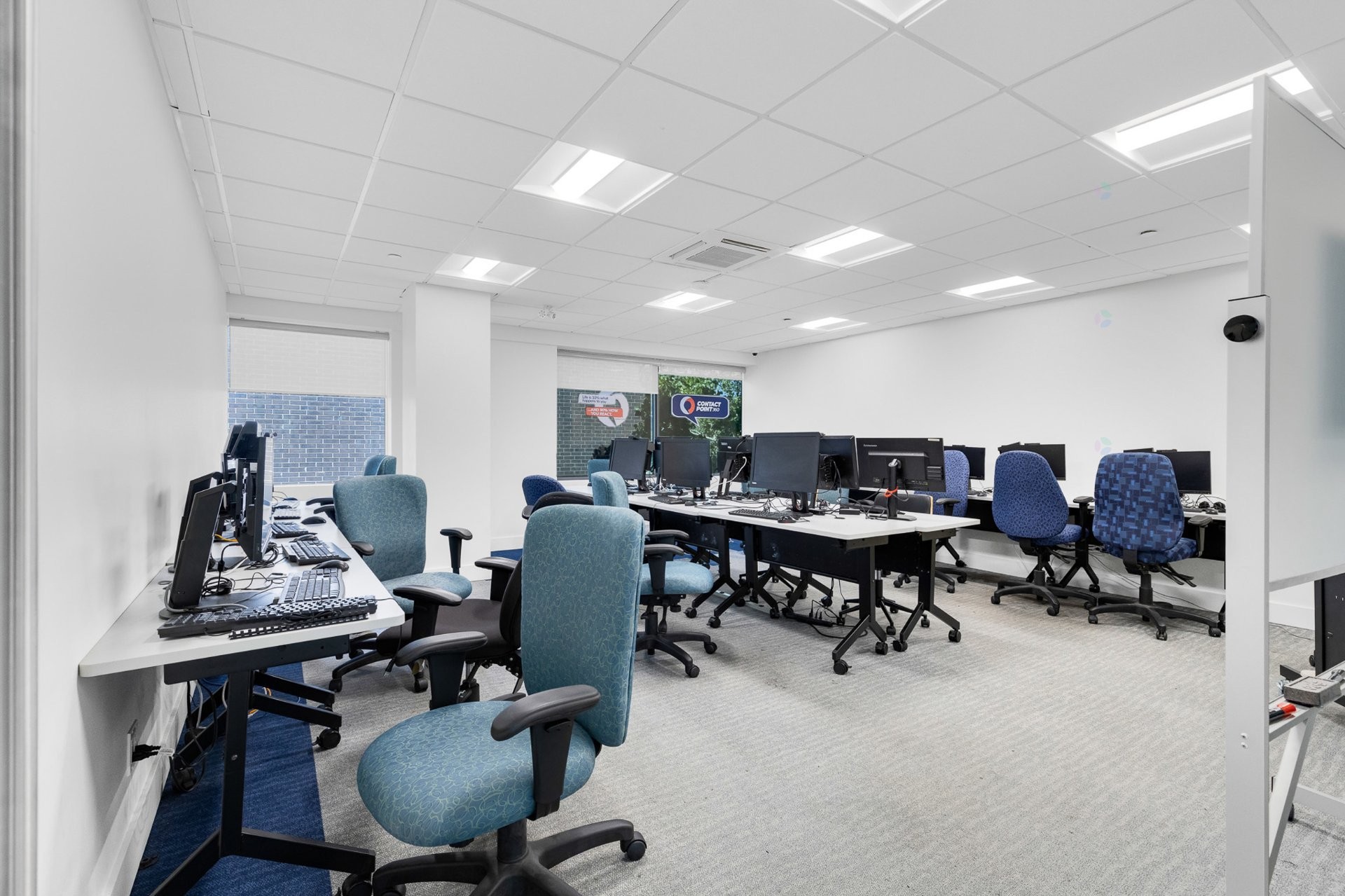 









5075


Rue De Sorel

,
Montréal (Côte-des-Neiges/Notre-Dame-de-Grâce),




QC
H4P1G6

