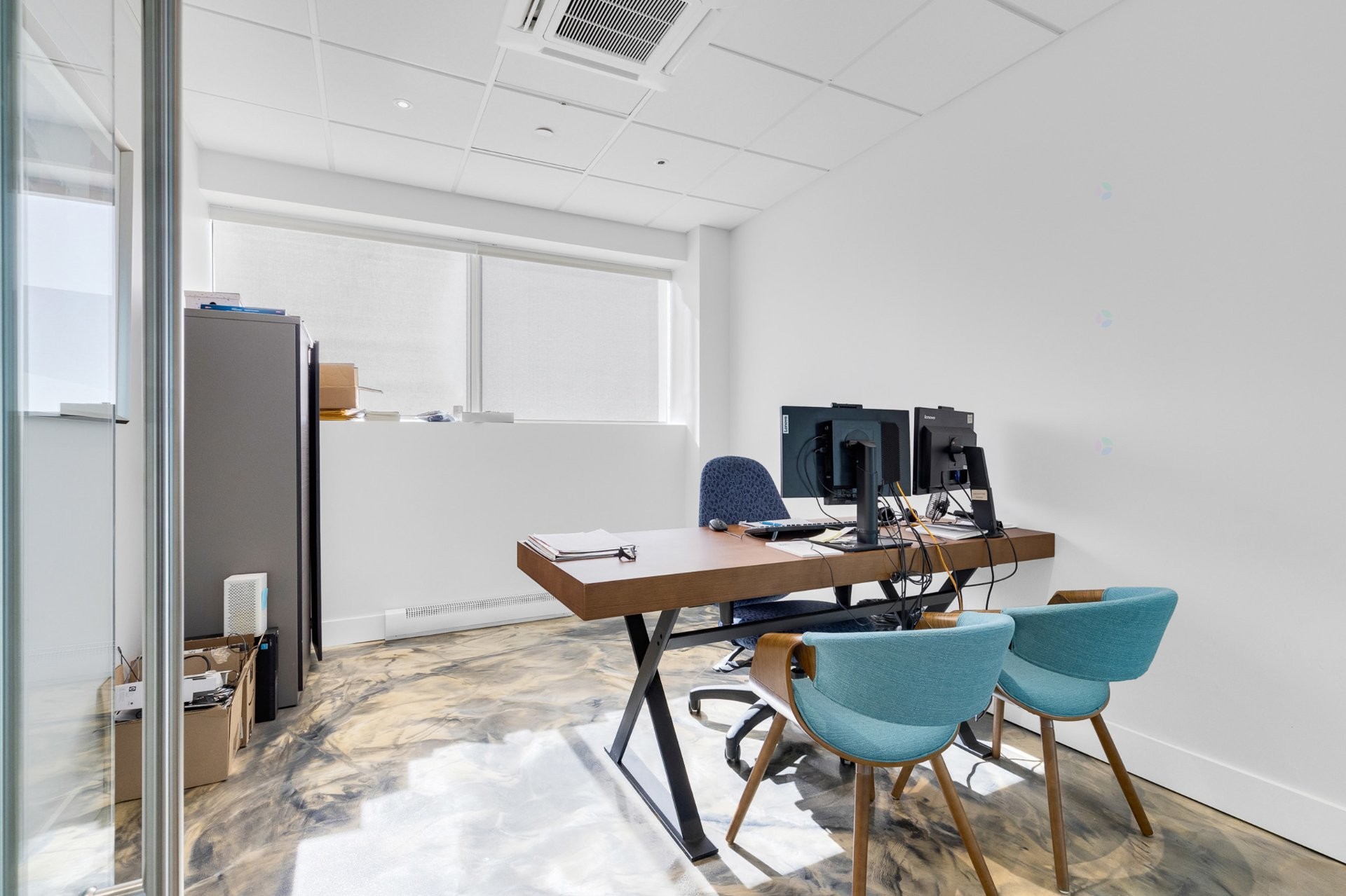 









5075


Rue De Sorel

,
Montréal (Côte-des-Neiges/Notre-Dame-de-Grâce),




QC
H4P1G6

