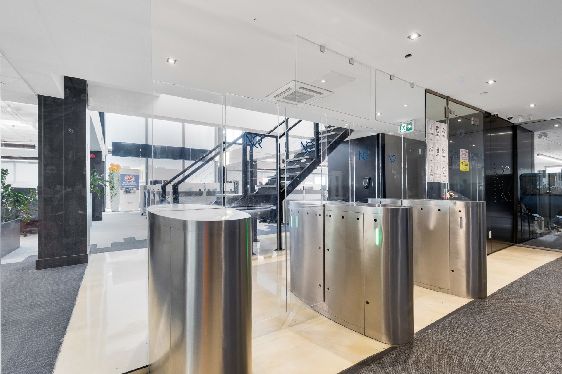 









5075


Rue De Sorel

,
Montréal (Côte-des-Neiges/Notre-Dame-de-Grâce),




QC
H4P1G6

