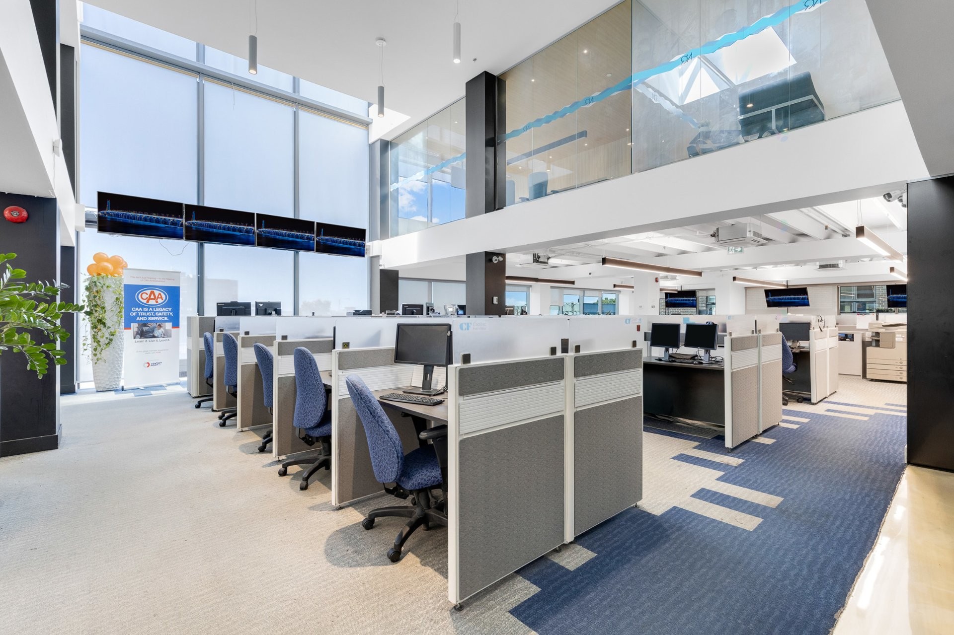 









5075


Rue De Sorel

,
Montréal (Côte-des-Neiges/Notre-Dame-de-Grâce),




QC
H4P1G6

