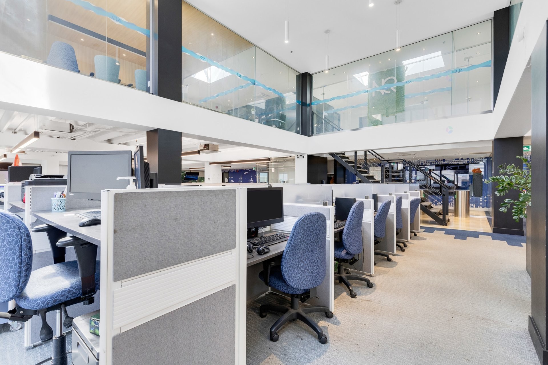 









5075


Rue De Sorel

,
Montréal (Côte-des-Neiges/Notre-Dame-de-Grâce),




QC
H4P1G6

