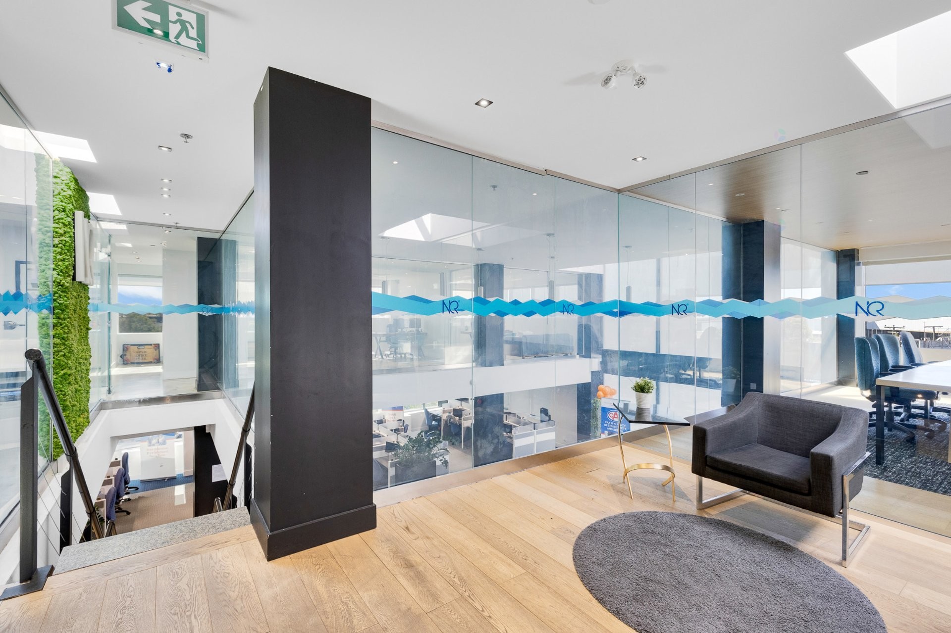 









5075


Rue De Sorel

,
Montréal (Côte-des-Neiges/Notre-Dame-de-Grâce),




QC
H4P1G6

