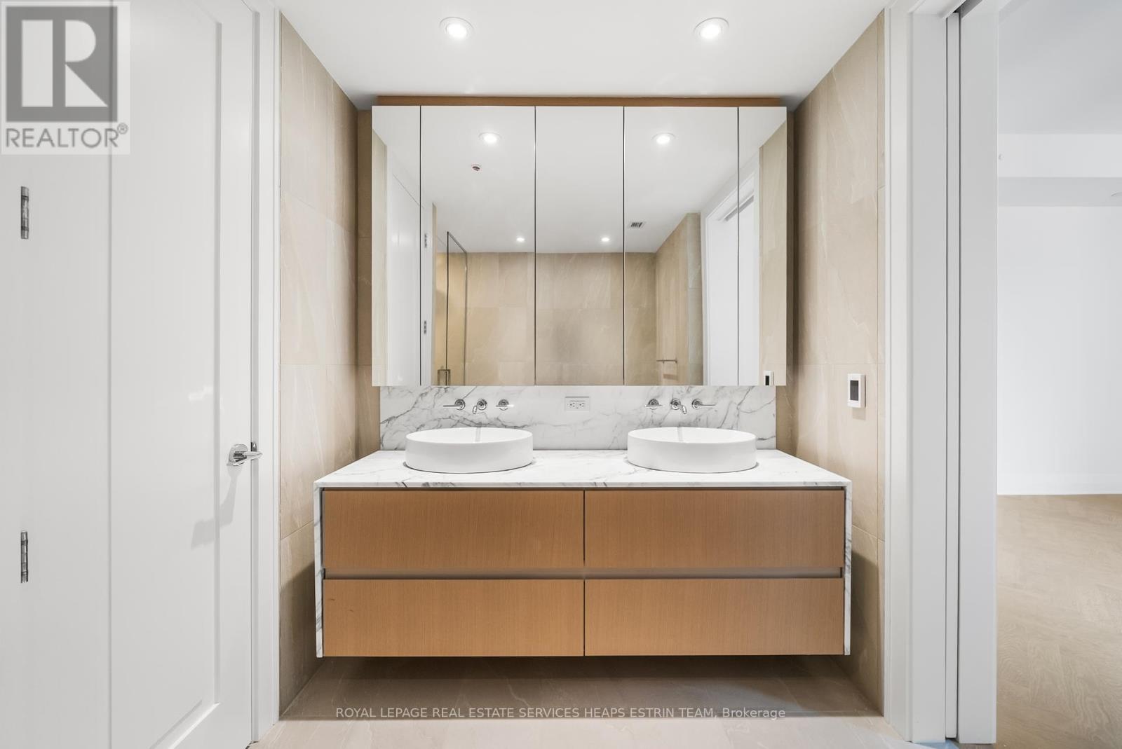 












SUITE 411 - 2 FOREST HILL ROAD

,
Toronto,




Ontario
M4V2L3

