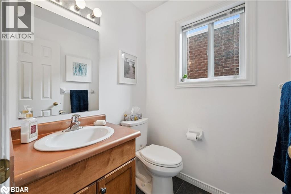 












37 SHACKLETON DR

,
Guelph,




Ontario
N1E7L3

