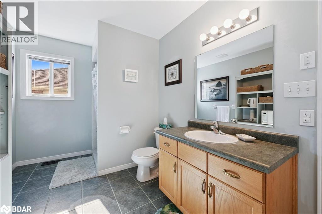 












37 SHACKLETON DR

,
Guelph,




Ontario
N1E7L3

