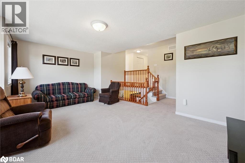 












37 SHACKLETON DR

,
Guelph,




Ontario
N1E7L3

