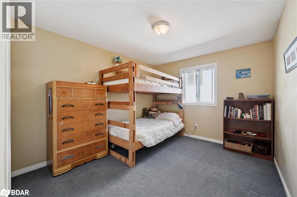 












37 SHACKLETON DR

,
Guelph,




Ontario
N1E7L3

