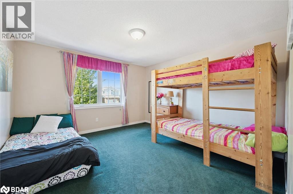 












37 SHACKLETON DR

,
Guelph,




Ontario
N1E7L3

