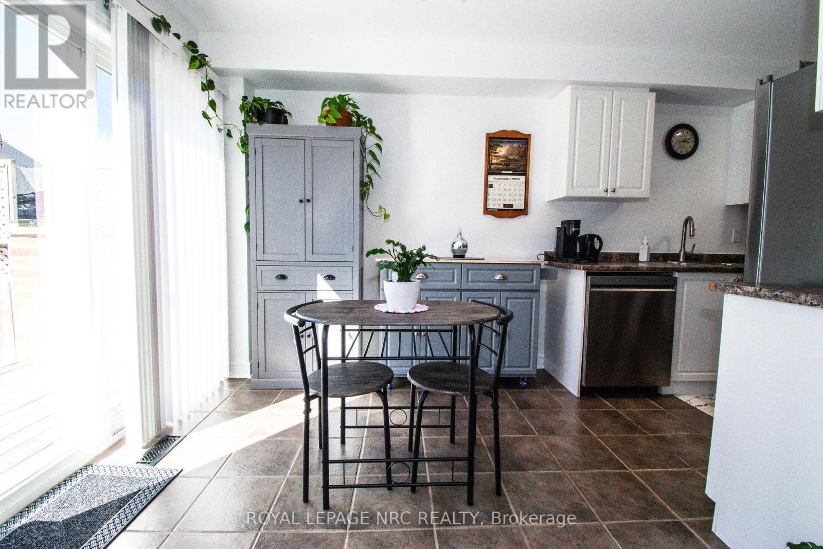 












29 COLONEL LYALL STREET

,
St. Catharines (Secord Woods),




Ontario
L2P0B3

