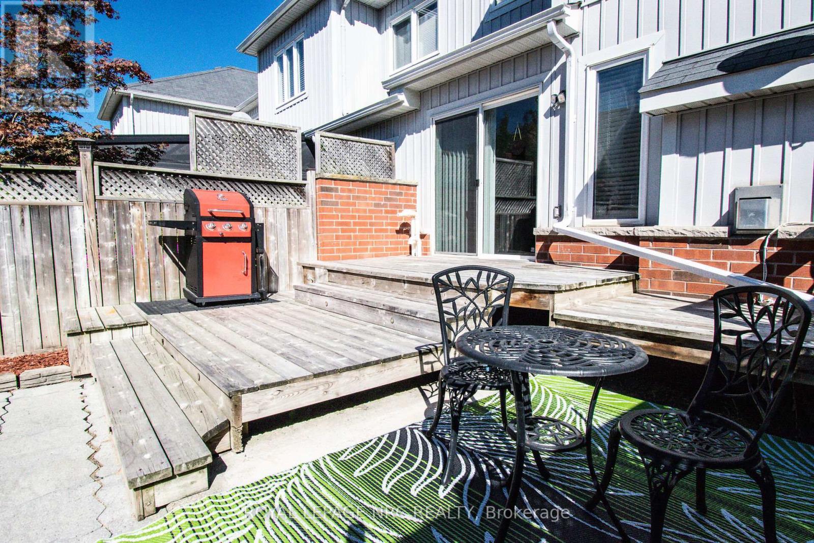 












29 COLONEL LYALL STREET

,
St. Catharines (Secord Woods),




Ontario
L2P0B3

