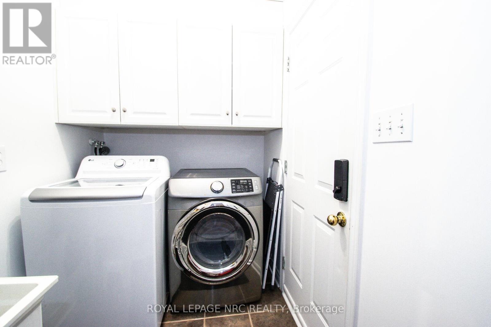 












29 COLONEL LYALL STREET

,
St. Catharines (Secord Woods),




Ontario
L2P0B3

