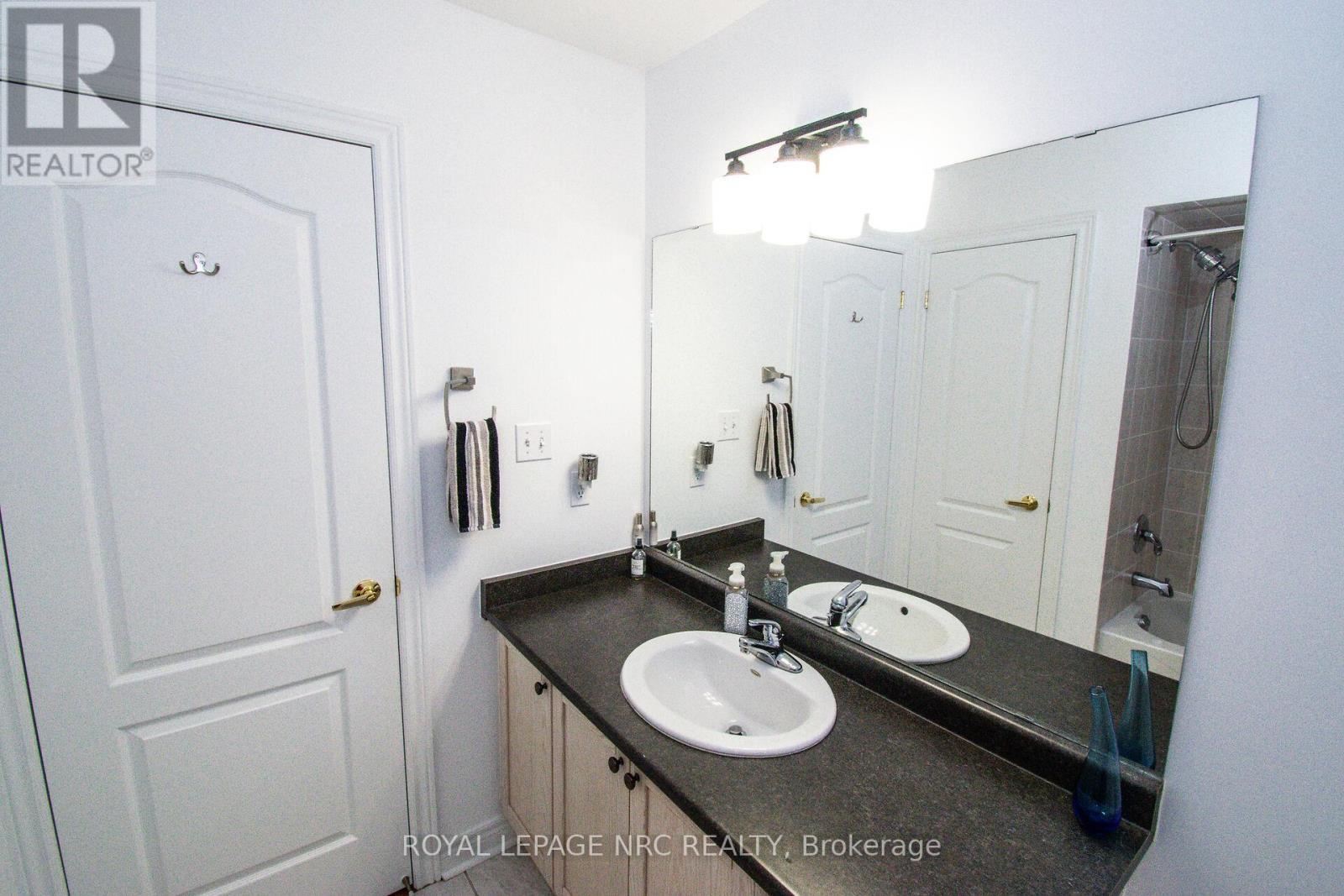 












29 COLONEL LYALL STREET

,
St. Catharines (Secord Woods),




Ontario
L2P0B3

