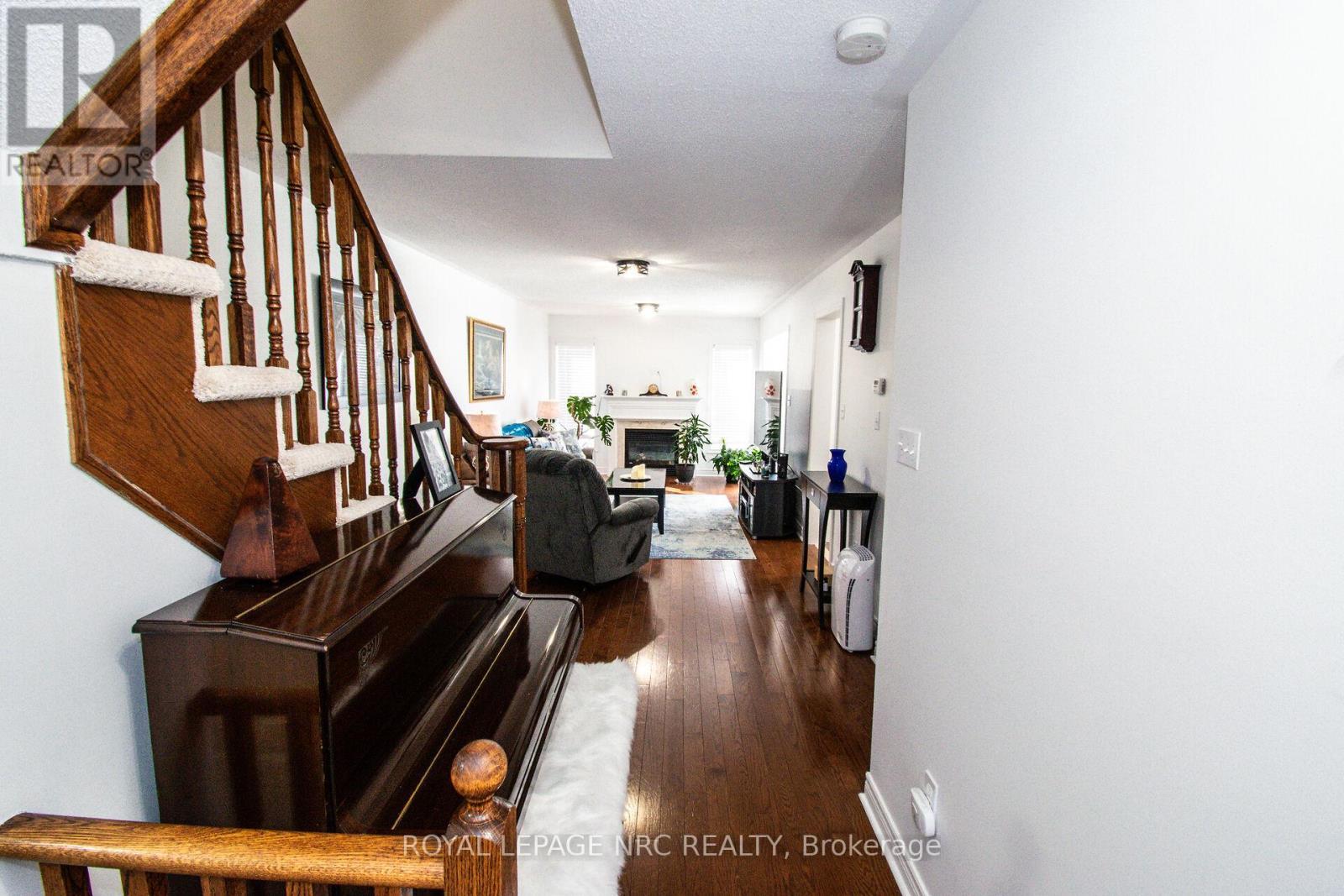 












29 COLONEL LYALL STREET

,
St. Catharines (Secord Woods),




Ontario
L2P0B3

