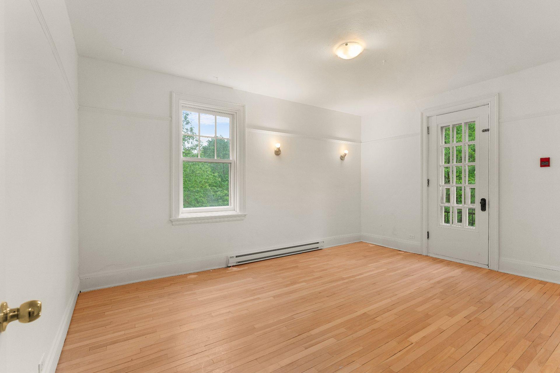 









644


Rue Prospect

, 8,
Sherbrooke (Les Nations),




QC
J1H1A8

