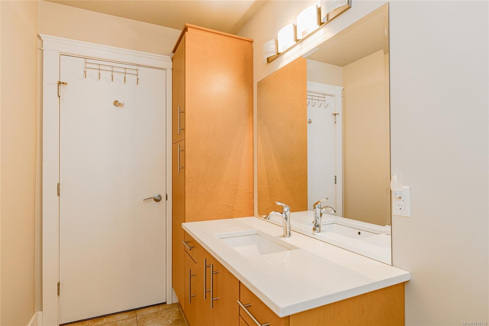 









21


Conard

St, 214,
View Royal,




BC
V8Z 0C4

