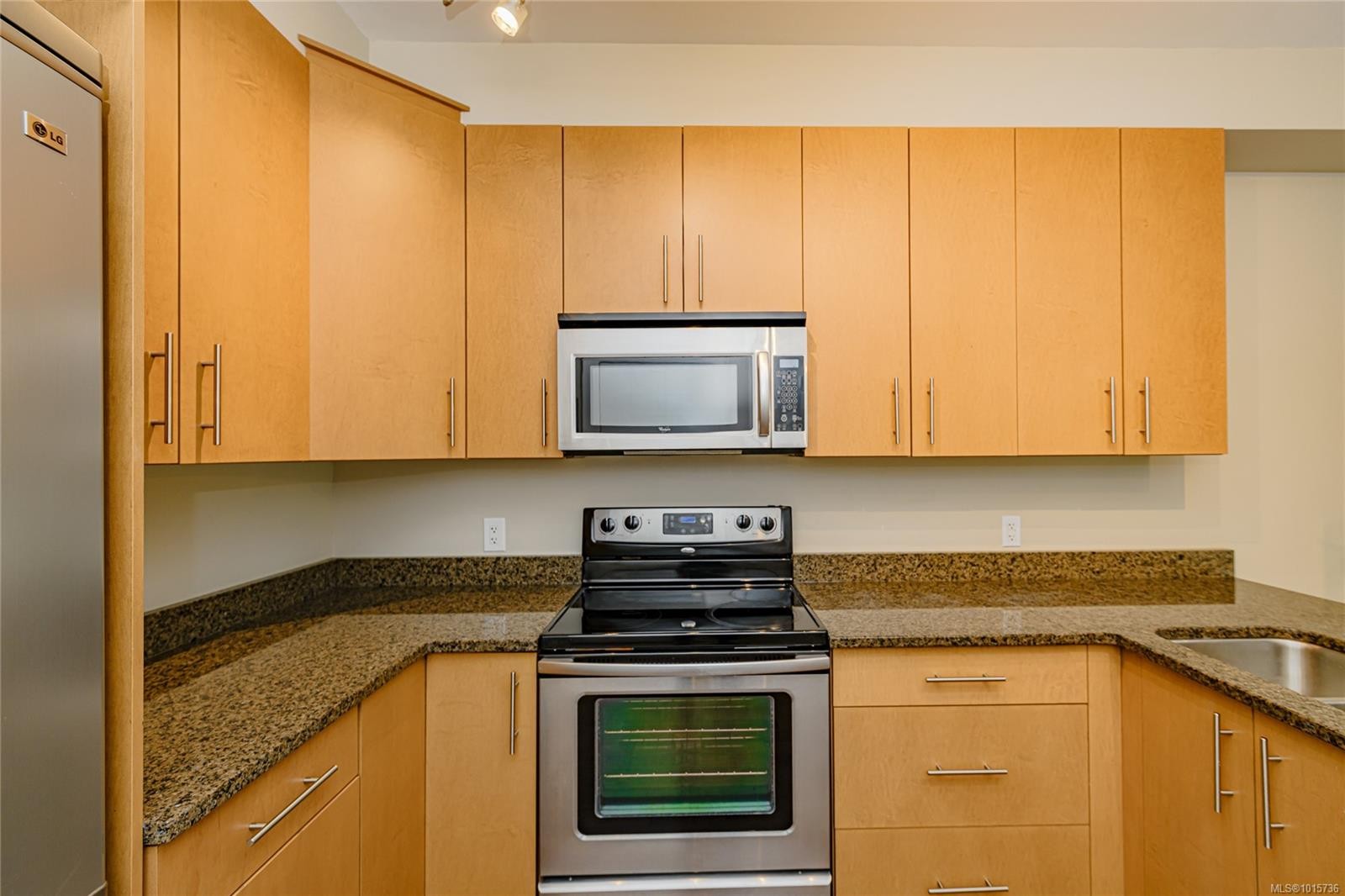 









21


Conard

St, 214,
View Royal,




BC
V8Z 0C4

