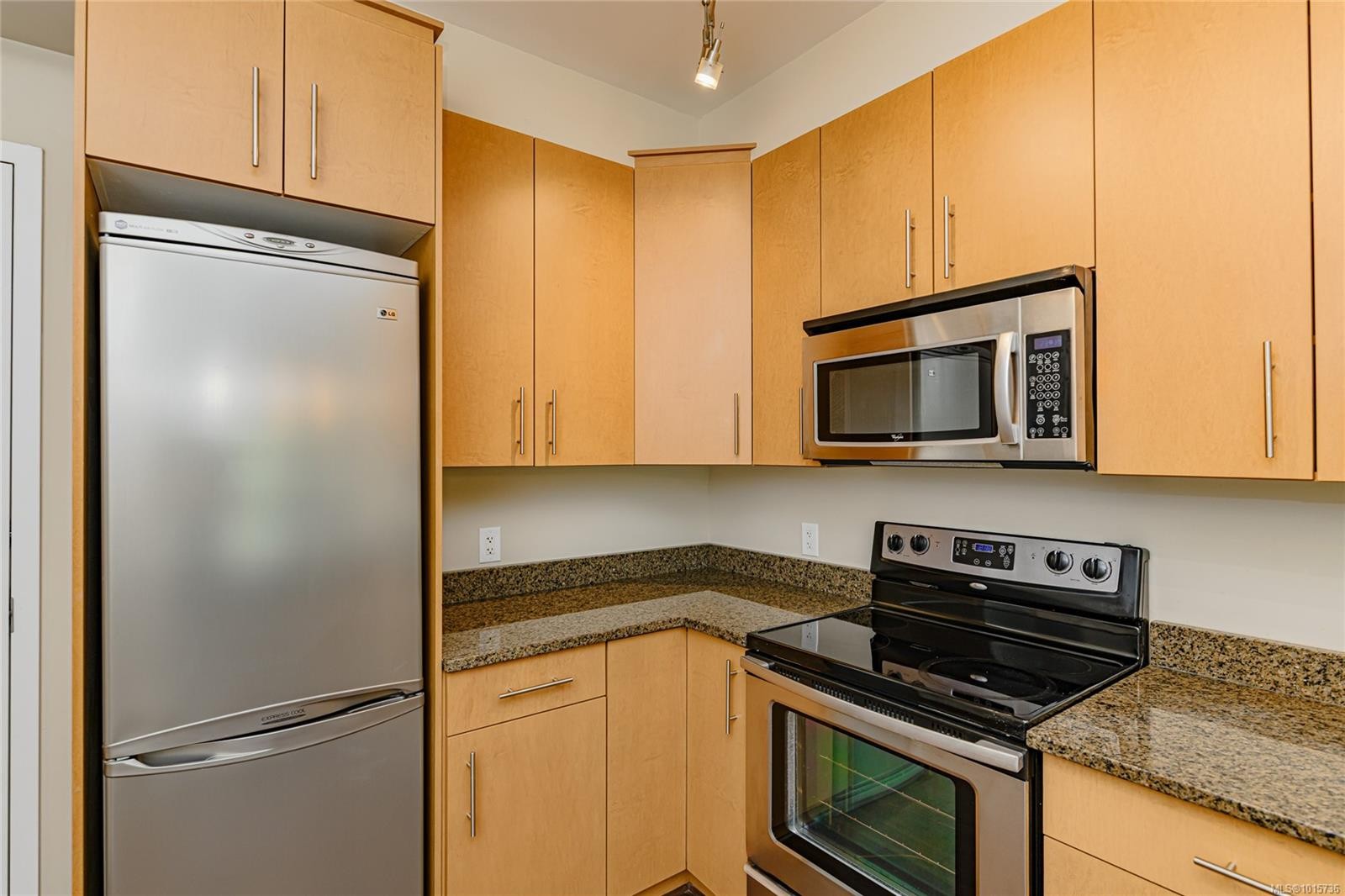 









21


Conard

St, 214,
View Royal,




BC
V8Z 0C4

