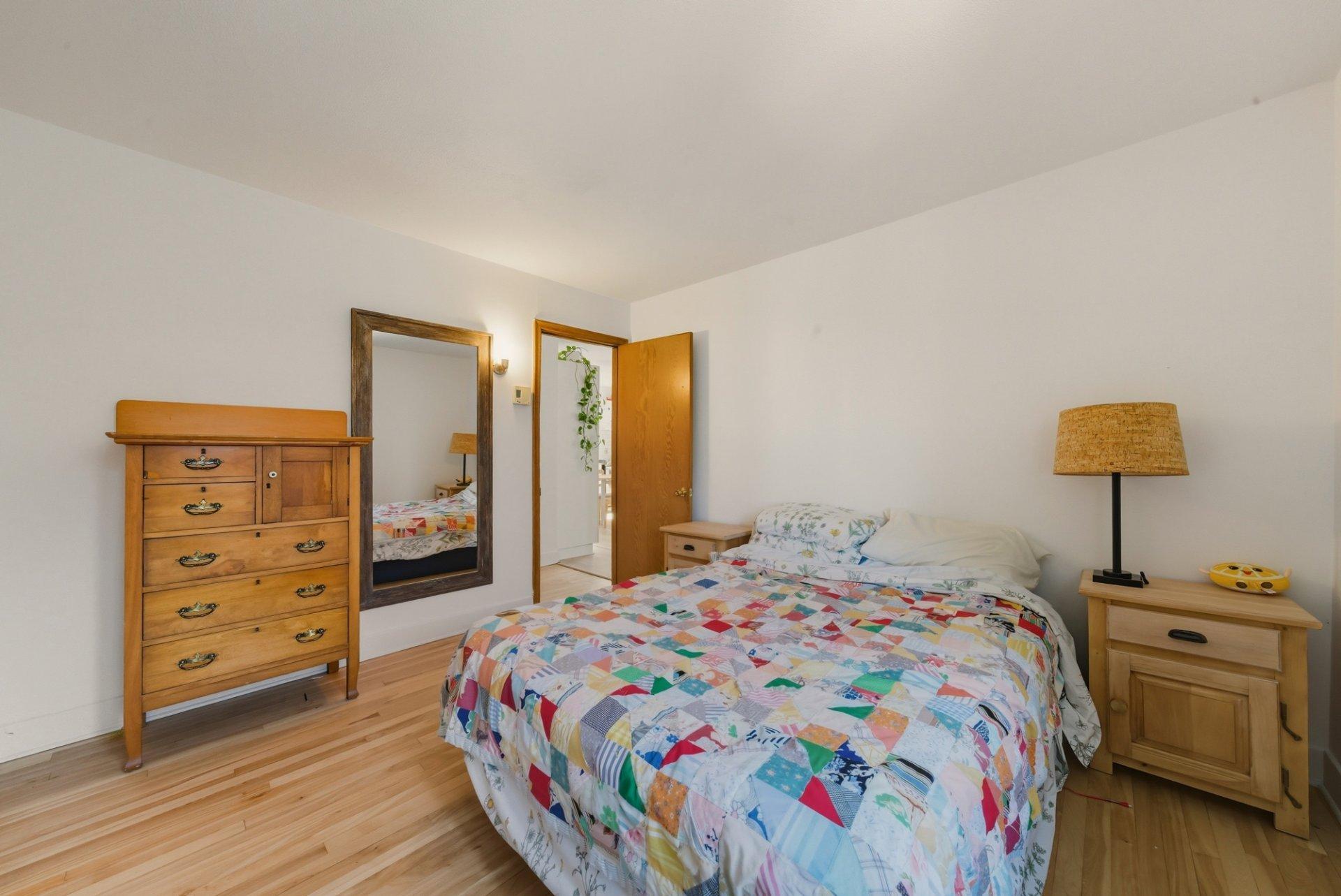 









150

 - 152


Rue Dollier

,
Saint-Jean-sur-Richelieu,




QC
J3B3P8

