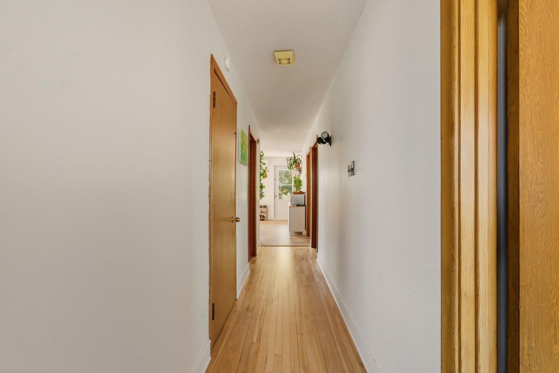 









150

 - 152


Rue Dollier

,
Saint-Jean-sur-Richelieu,




QC
J3B3P8

