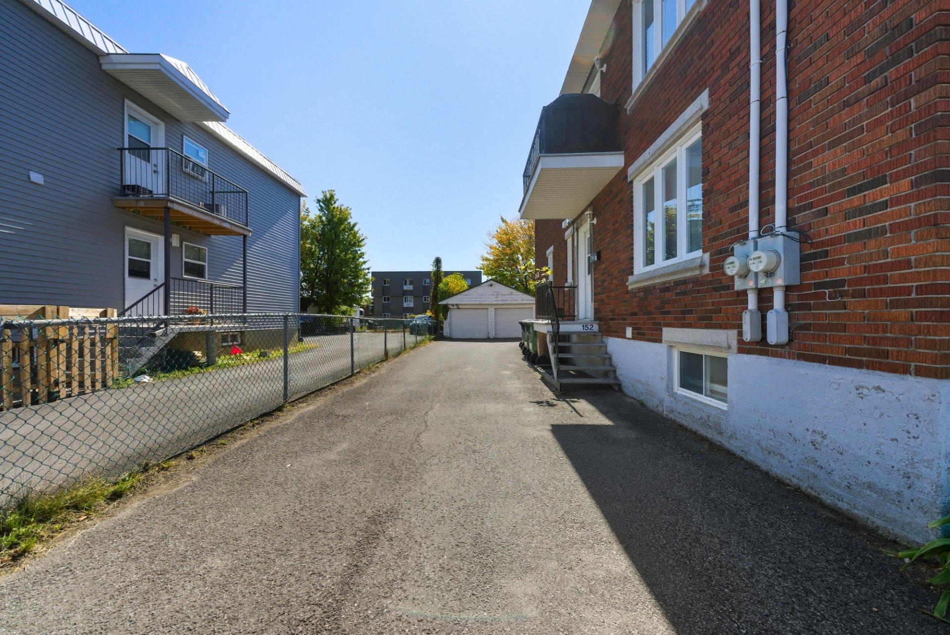 









150

 - 152


Rue Dollier

,
Saint-Jean-sur-Richelieu,




QC
J3B3P8

