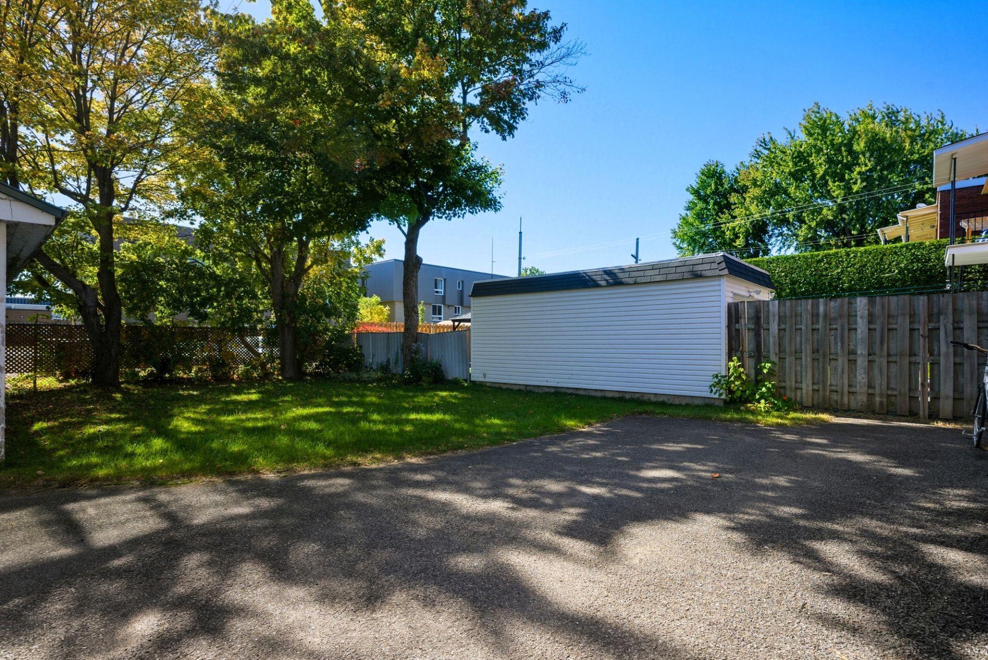 









150

 - 152


Rue Dollier

,
Saint-Jean-sur-Richelieu,




QC
J3B3P8

