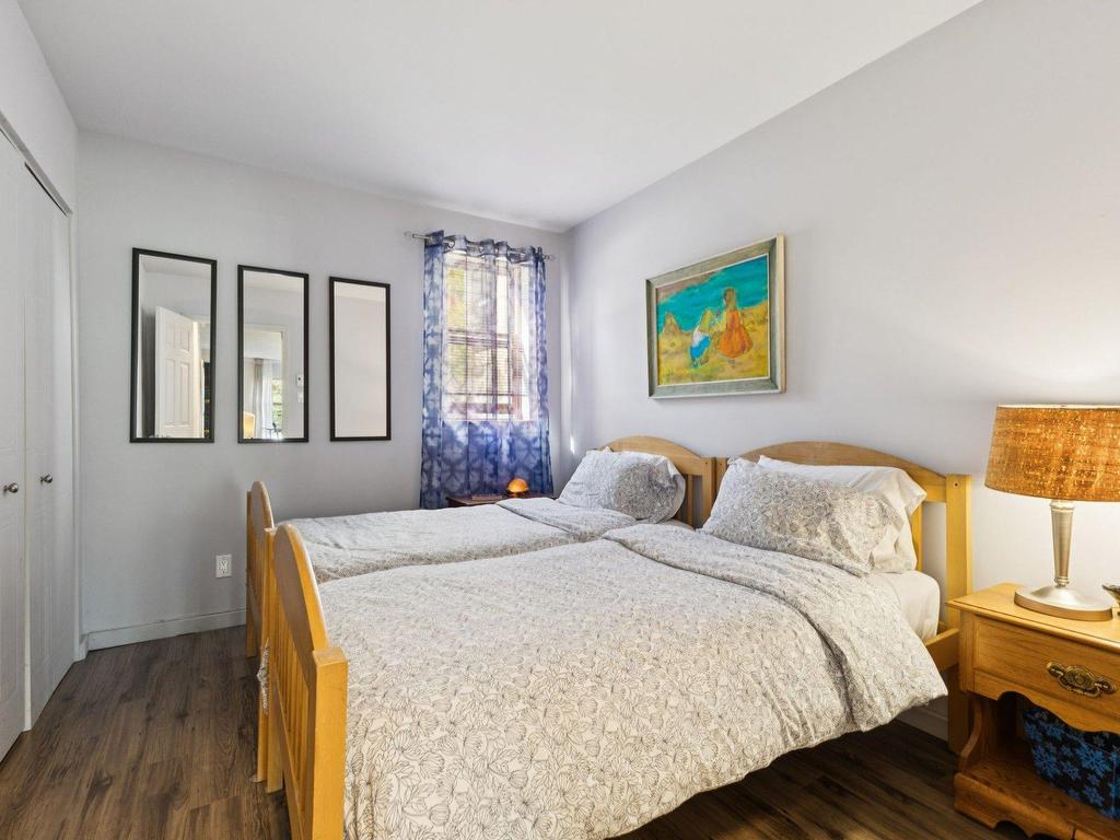 









105


Ch. de l'Érablière

, 2,
Mont-Tremblant,




QC
J8E1H5

