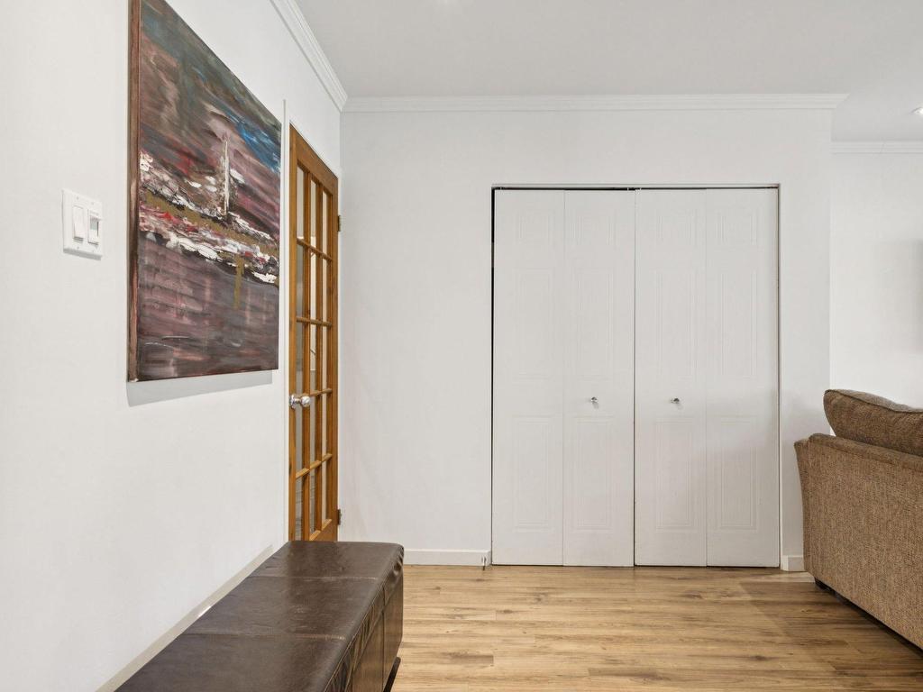 









105


Ch. de l'Érablière

, 2,
Mont-Tremblant,




QC
J8E1H5

