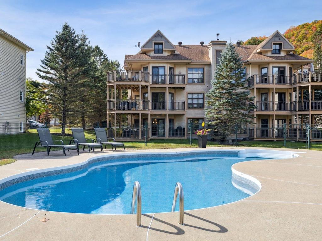 









105


Ch. de l'Érablière

, 2,
Mont-Tremblant,




QC
J8E1H5

