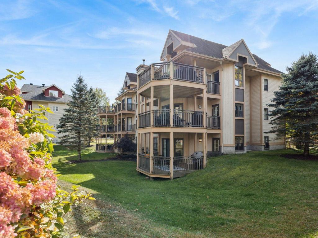 









105


Ch. de l'Érablière

, 2,
Mont-Tremblant,




QC
J8E1H5

