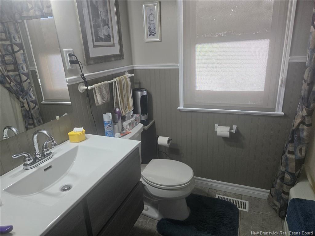 









530


Old King George Highway

,
Miramichi,




NB
E1V 1J7

