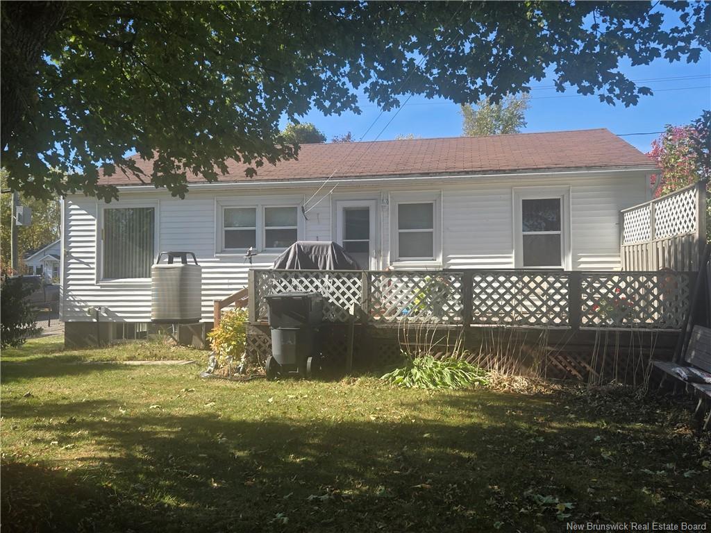 









530


Old King George Highway

,
Miramichi,




NB
E1V 1J7

