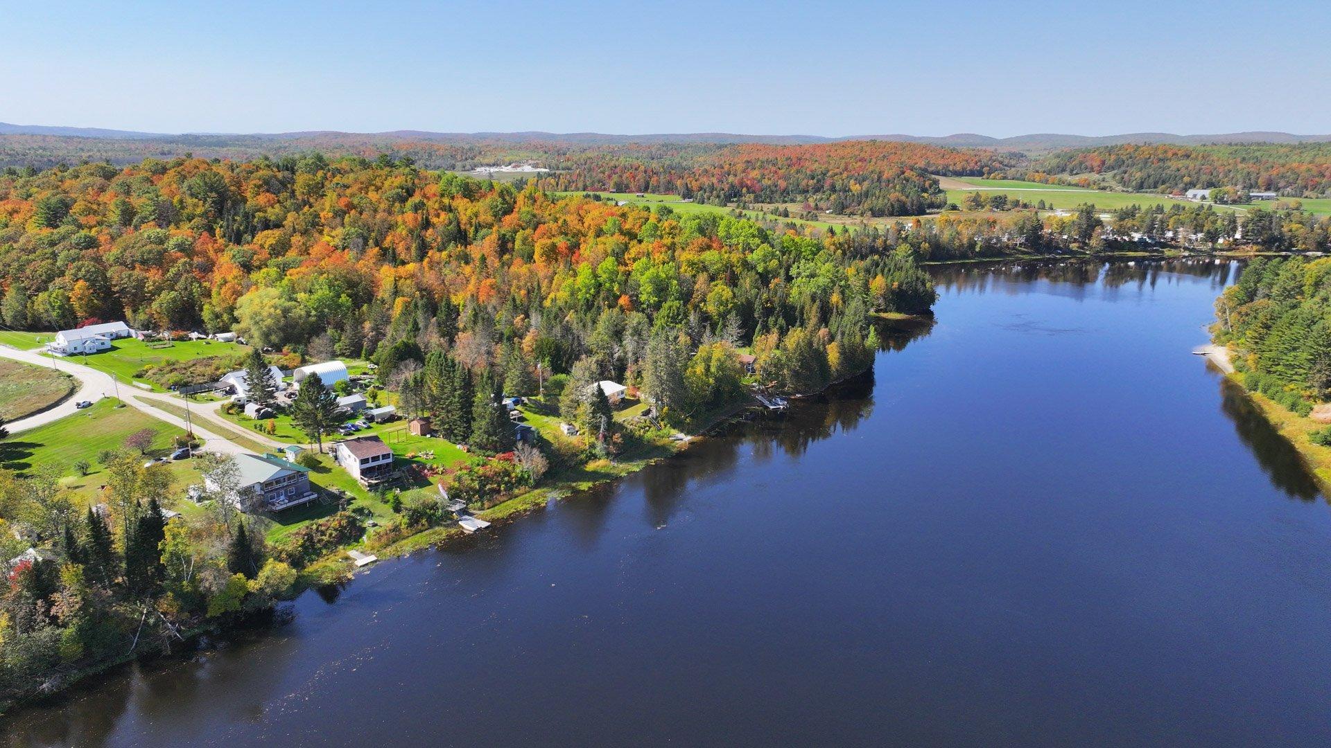 









6


Ch. Guilbeault

,
Gracefield,




QC
J0X1W0

