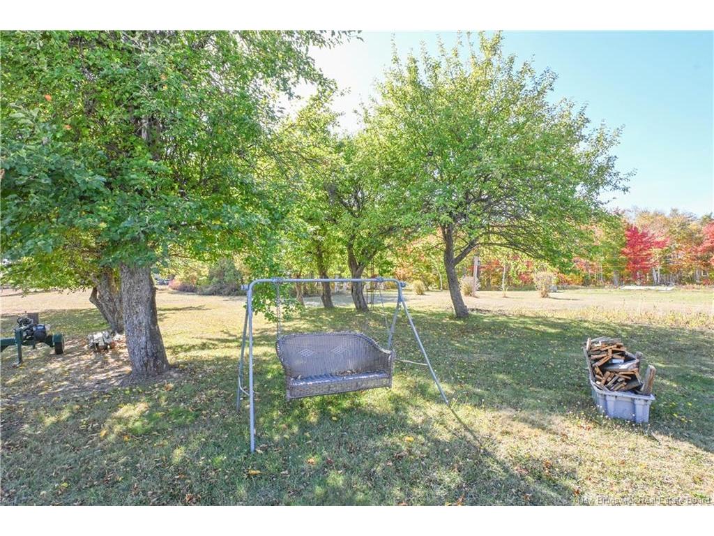 









1434


355

RTE,
Sainte-Rose,




NB
E1X 2X2


