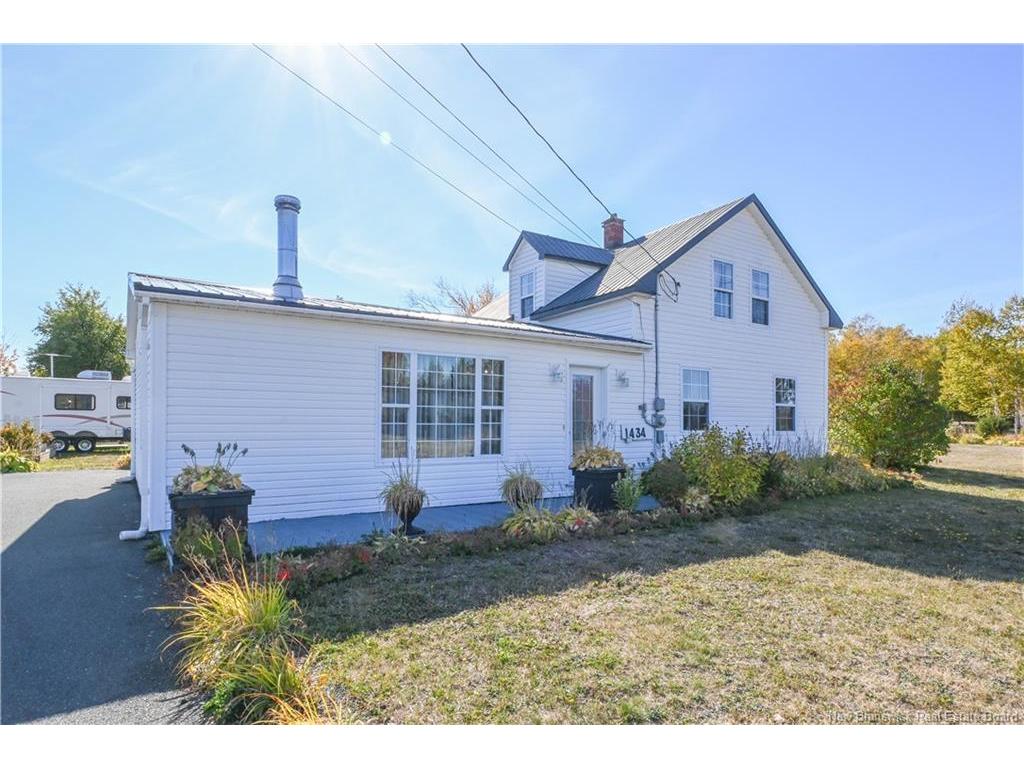 









1434


355

RTE,
Sainte-Rose,




NB
E1X 2X2

