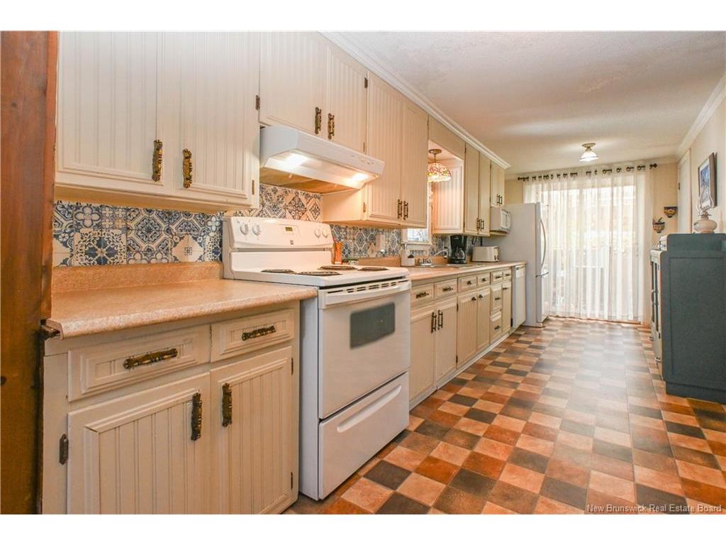 









1434


355

RTE,
Sainte-Rose,




NB
E1X 2X2

