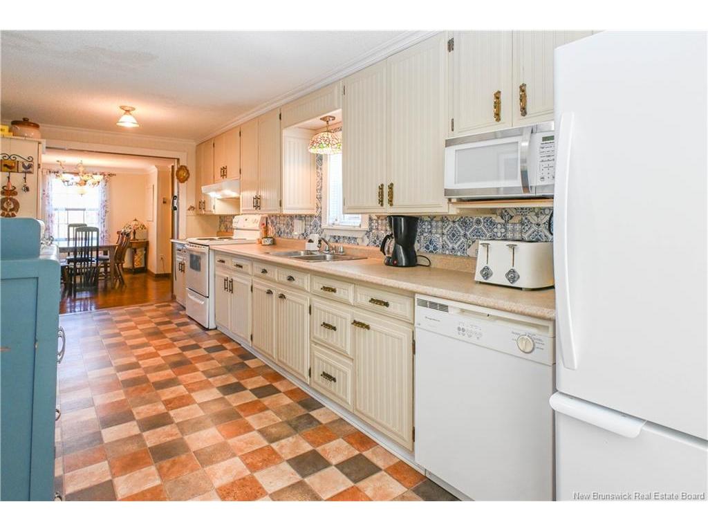 









1434


355

RTE,
Sainte-Rose,




NB
E1X 2X2

