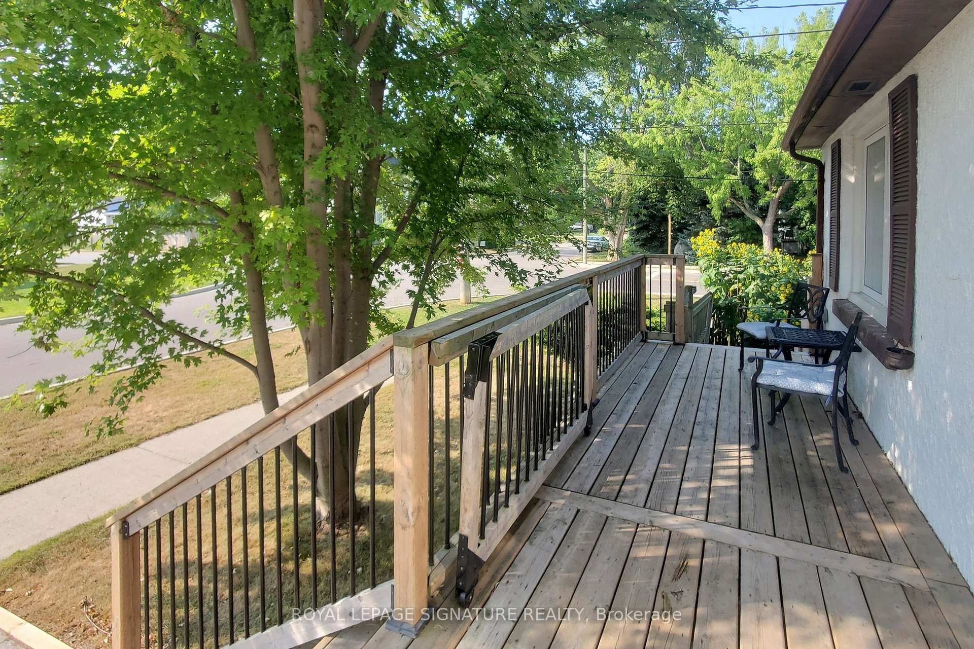 









871


Tenth

Street,
Mississauga,




ON
L5E 1S8

