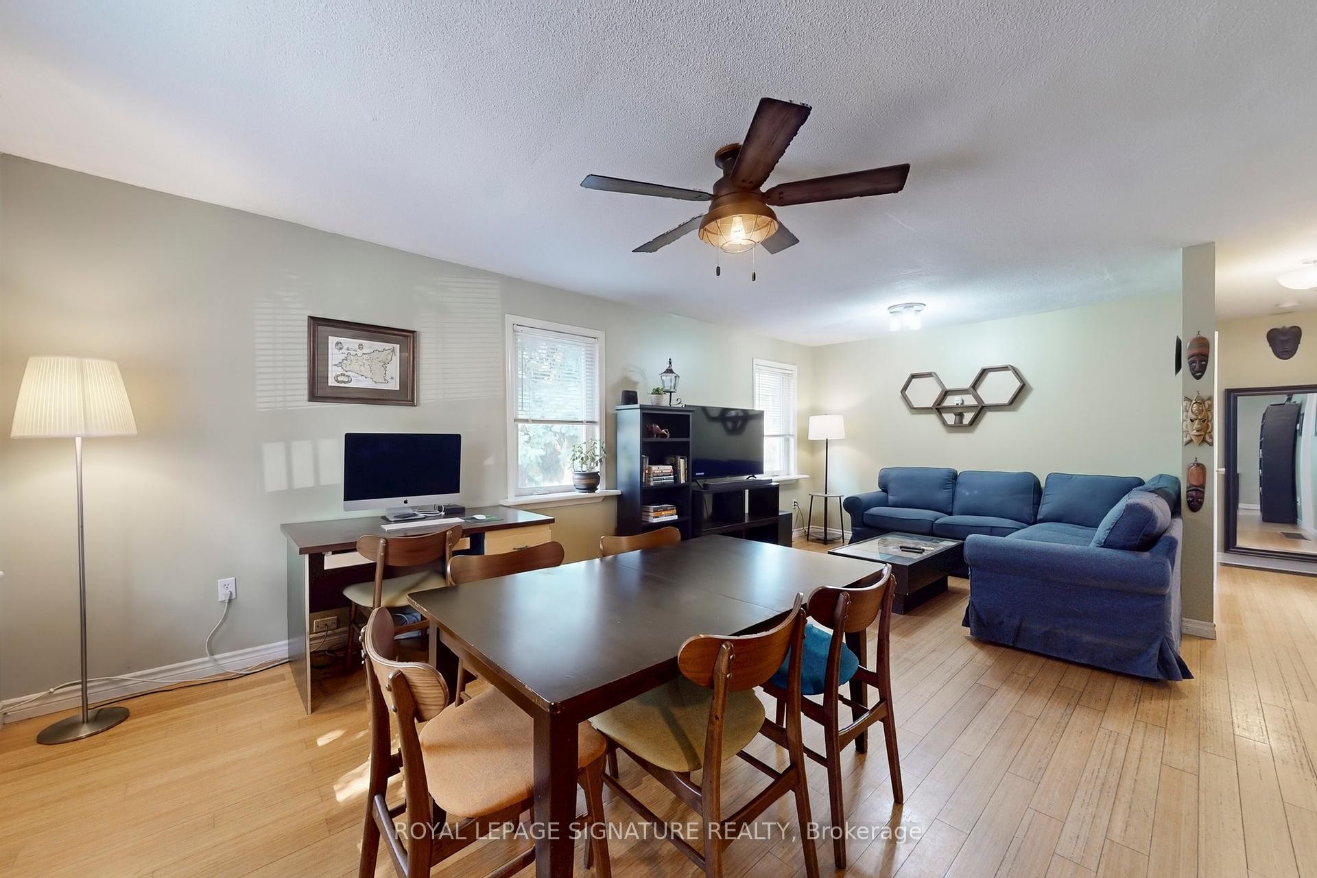 









871


Tenth

Street,
Mississauga,




ON
L5E 1S8

