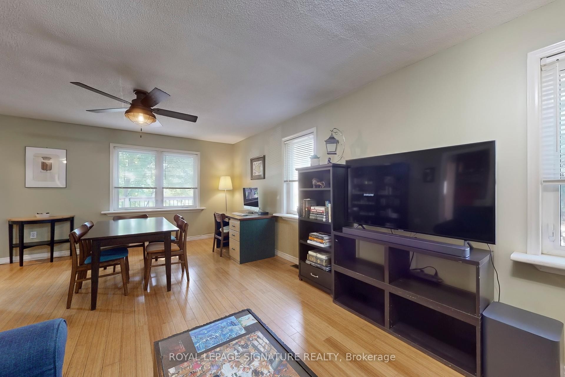 









871


Tenth

Street,
Mississauga,




ON
L5E 1S8

