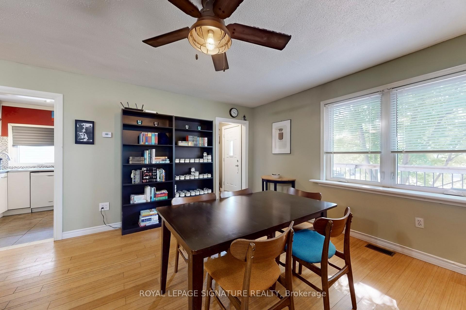 









871


Tenth

Street,
Mississauga,




ON
L5E 1S8

