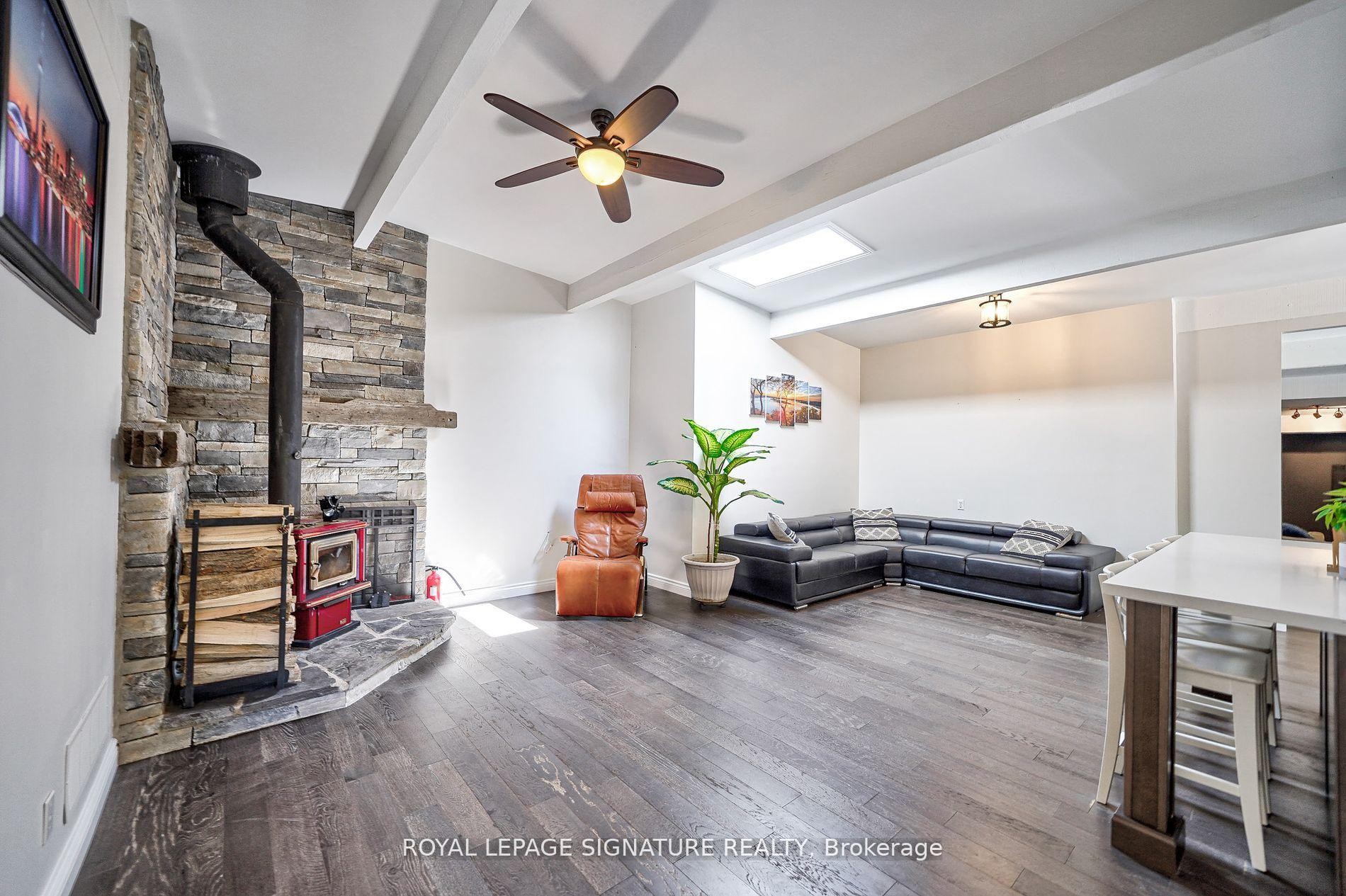 









6554


9th

Line,
New Tecumseth,




ON
L0G 1A0

