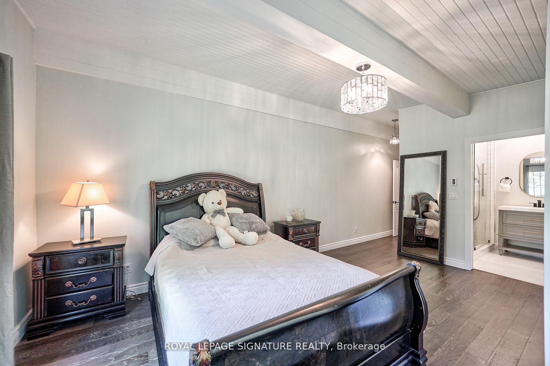 









6554


9th

Line,
New Tecumseth,




ON
L0G 1A0

