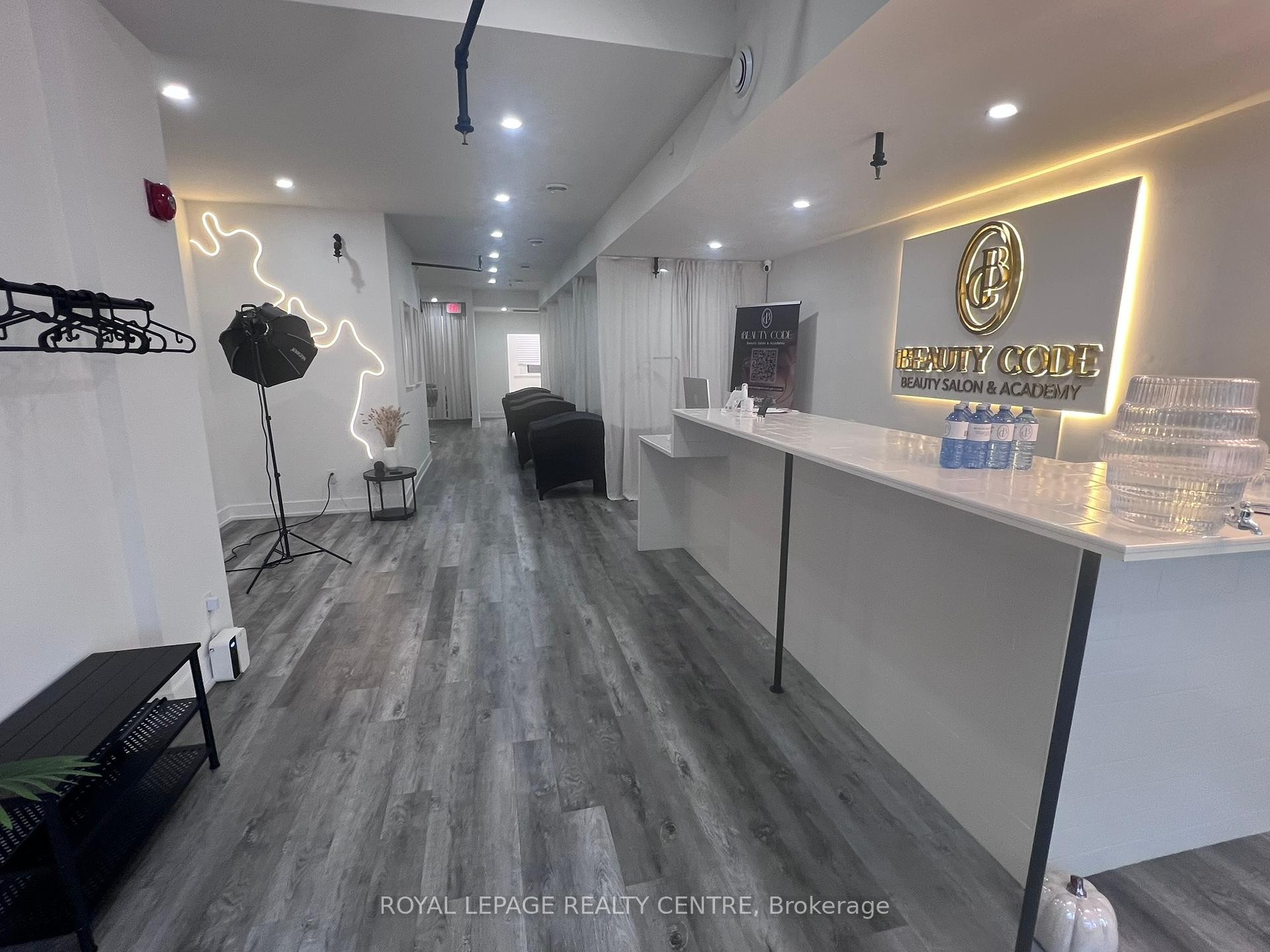 









1034


Eglinton

Avenue West,
Toronto,




ON
M6C 2C5

